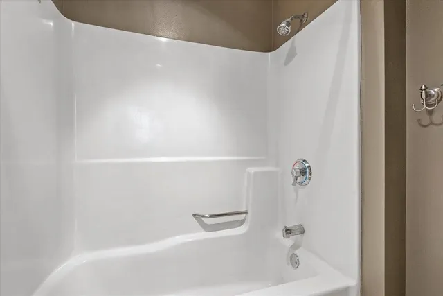 $1,650 | 270 East Highland Avenue, Unit 632, Milwaukee, WI 53202