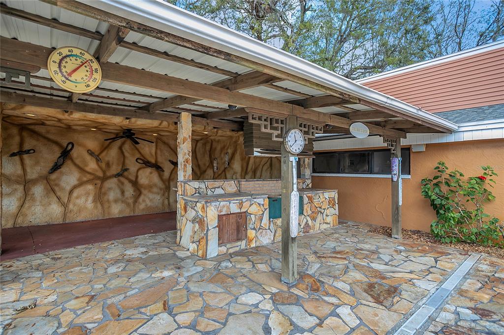 4807 Booth Road Plant City, FL 33565 - Photo 57 of 90 Covered area for entertaining or relaxing