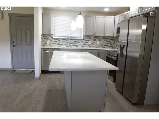 $439,900 | 430 Northeast 94th Avenue, Portland, OR 97220