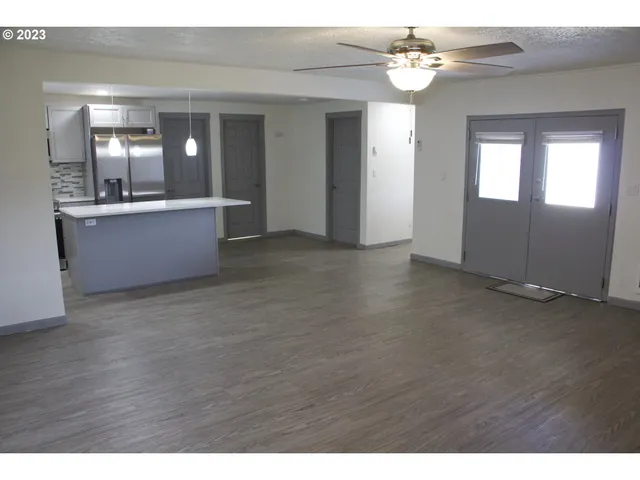 $439,900 | 430 Northeast 94th Avenue, Portland, OR 97220