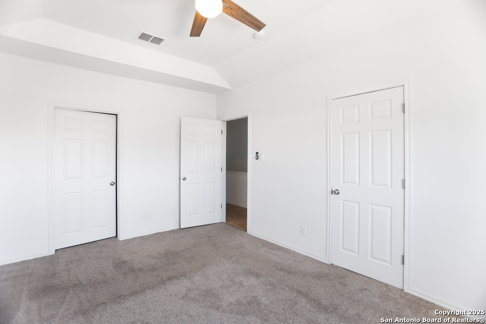 8611 Key Windy Way, Unit 2 Converse, TX 78109 - Photo 15 of 26 a view of an empty room