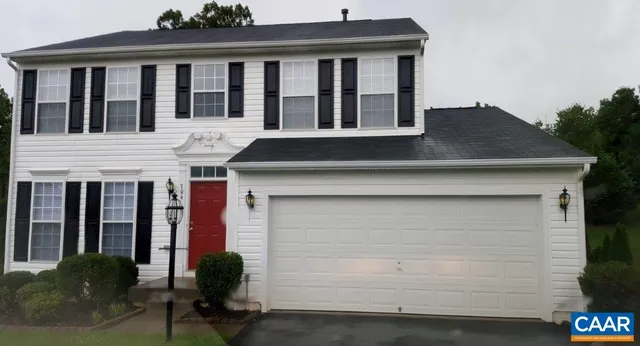 a house view with a outdoor space