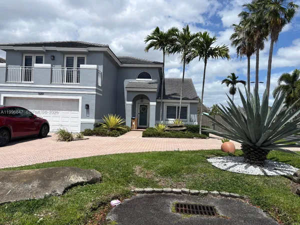 $850,000 | 15891 Southwest 76th Street, Miami, FL 33193