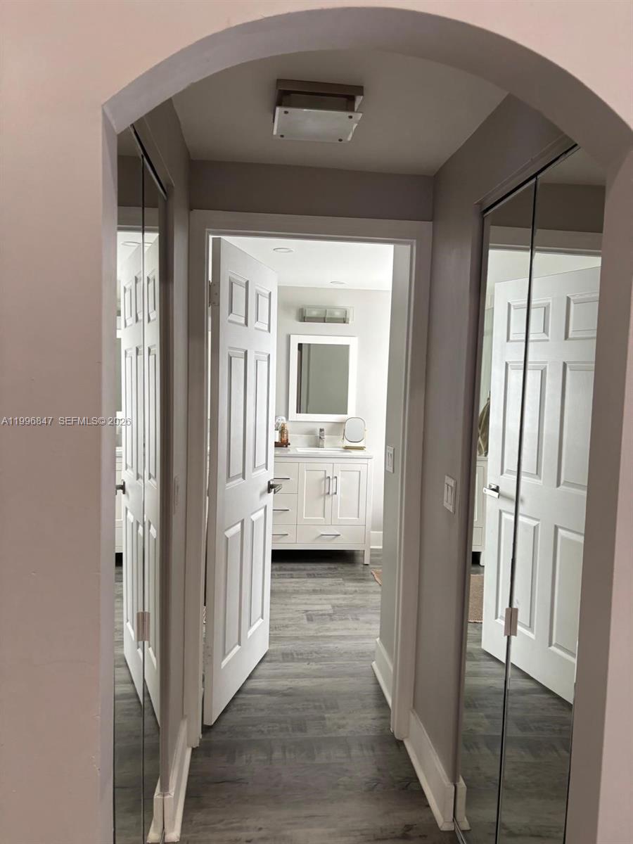 15891 Southwest 76th Street Miami, FL 33193 - Photo 16 of 35