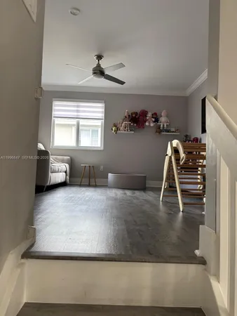 $850,000 | 15891 Southwest 76th Street, Miami, FL 33193