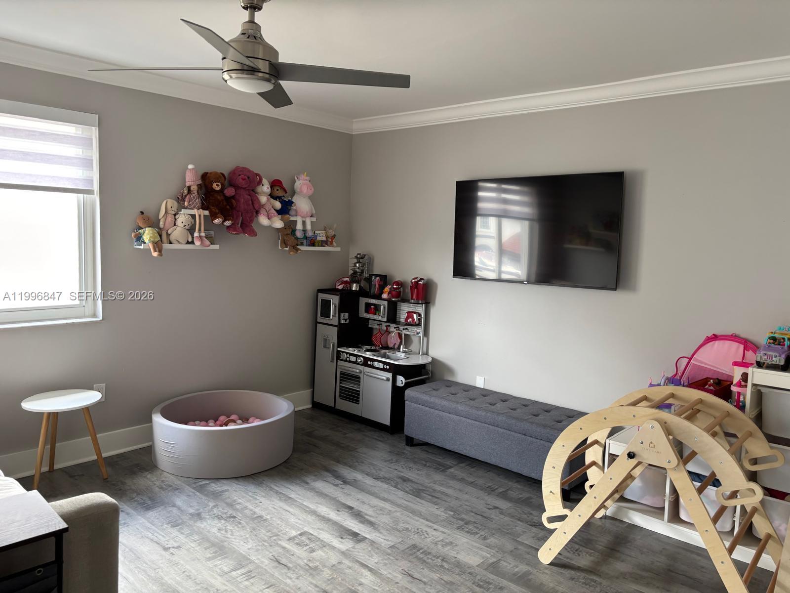 15891 Southwest 76th Street Miami, FL 33193 - Photo 23 of 35
