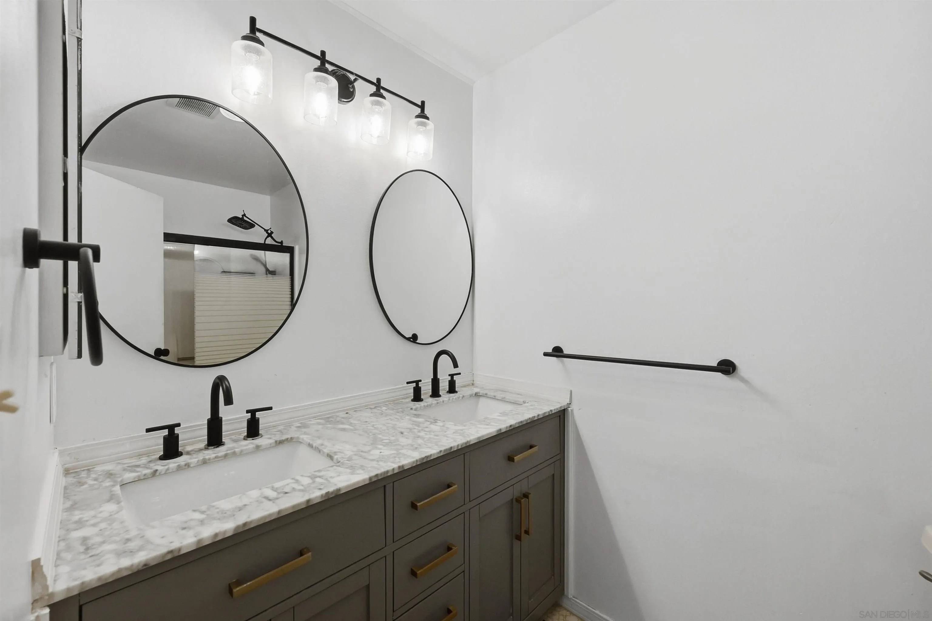 8621 Dunwoodie Road Santee, CA 92071 - Photo 22 of 32 Gallery Image 22