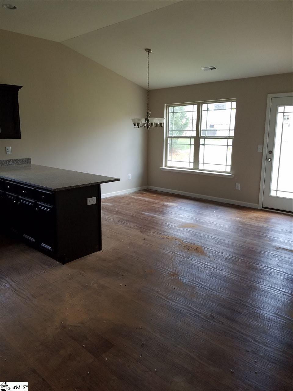 410 Split Oak Lane Inman, SC 29349 - Photo 8 of 17