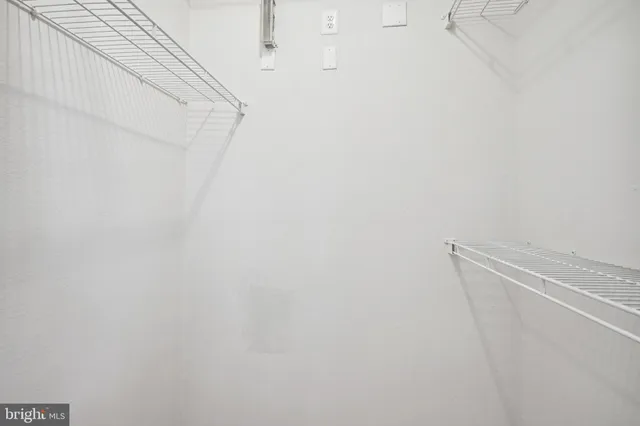 $2,000 | 1601 Spring Gate Dr., Unit 1106, McLean, VA 22102