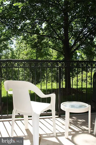 $2,000 | 1601 Spring Gate Dr., Unit 1106, McLean, VA 22102