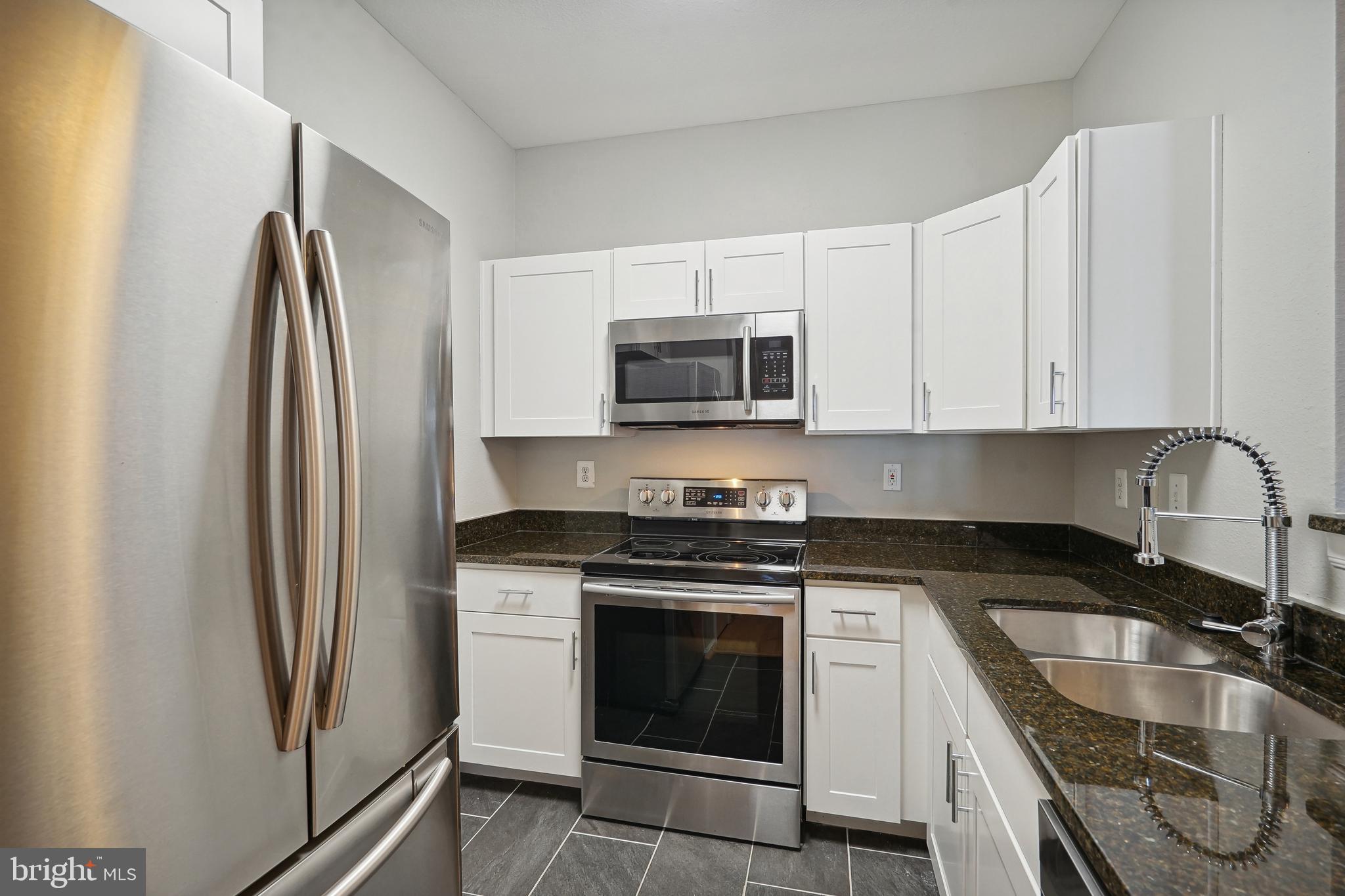 1601 Spring Gate Dr., Unit 1106 McLean, VA 22102 - Photo 3 of 20