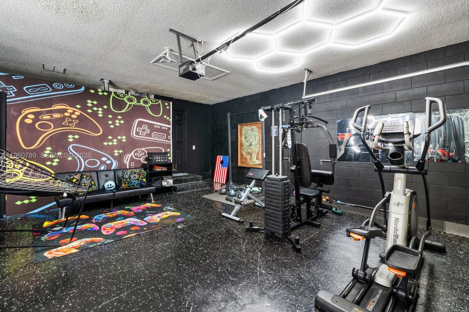 137 South Roma Way Kissimmee, FL 34746 - Photo 16 of 51