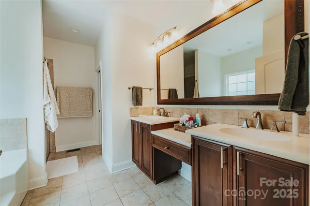 $619,000 | 3331 Cayton Drive, Maiden, NC 28650