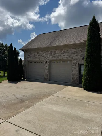 $619,000 | 3331 Cayton Drive, Maiden, NC 28650