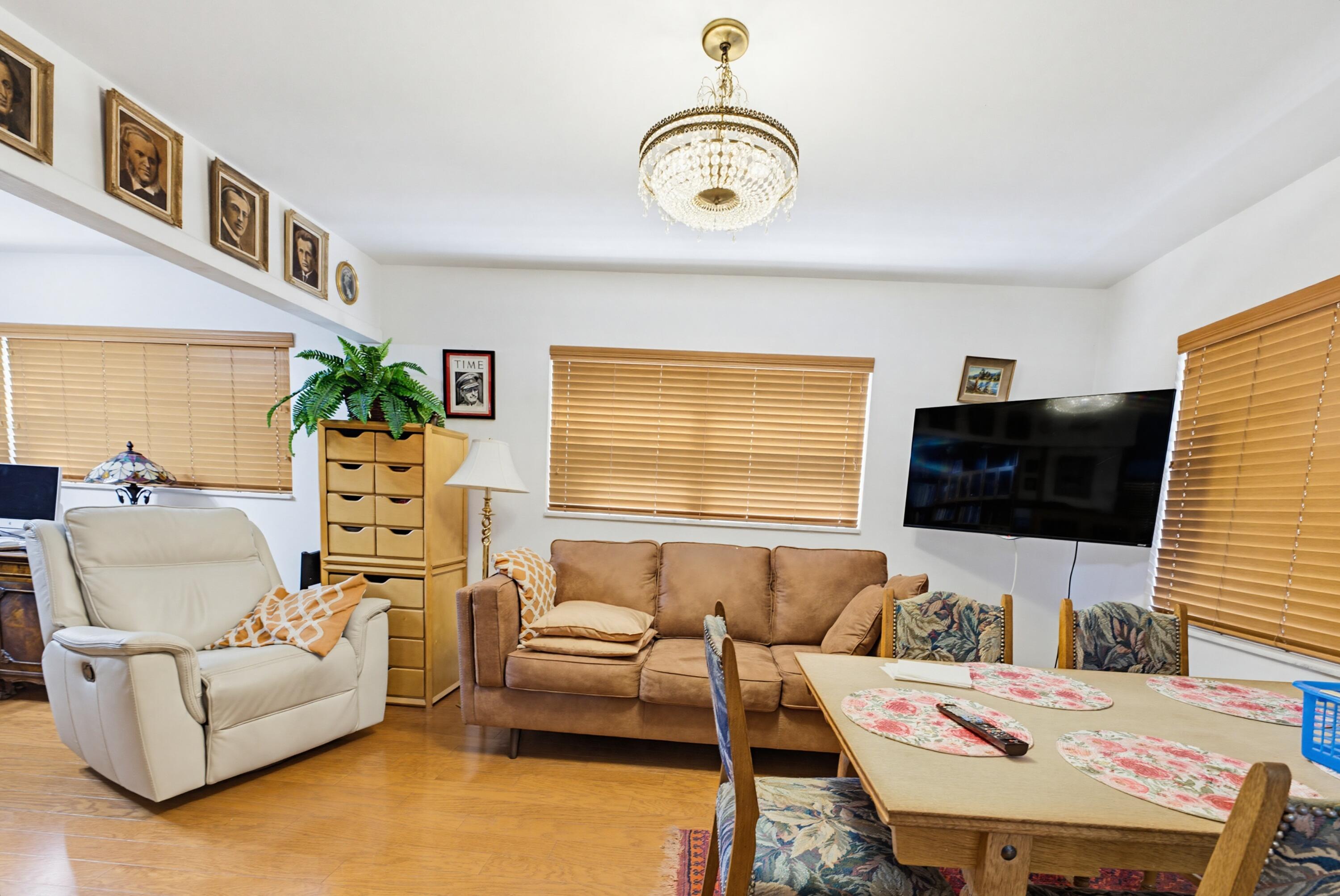 728 Ridge Road, Unit 35 Lantana, FL 33462 - Photo 4 of 15 Woolf Realty_728 Ridge Rd (13)