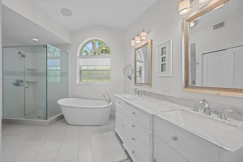 $1,050,000 | 3991 Shearwater Drive, Jupiter, FL 33477