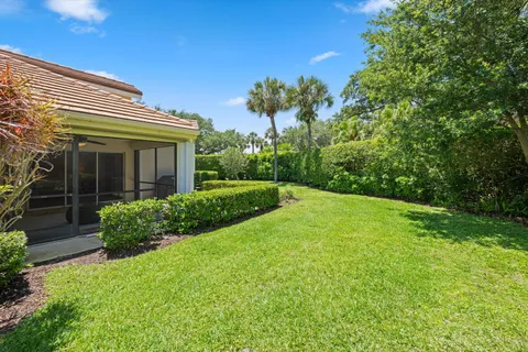 $1,050,000 | 3991 Shearwater Drive, Jupiter, FL 33477