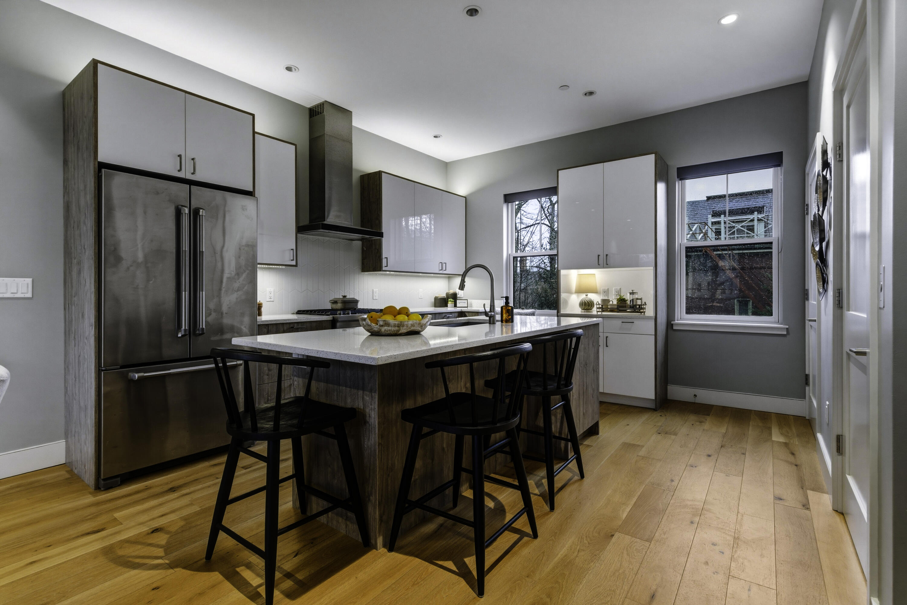 749 Congress Street, Unit 5 Portland, ME 04102 - Photo 3 of 50 DSC01563-1