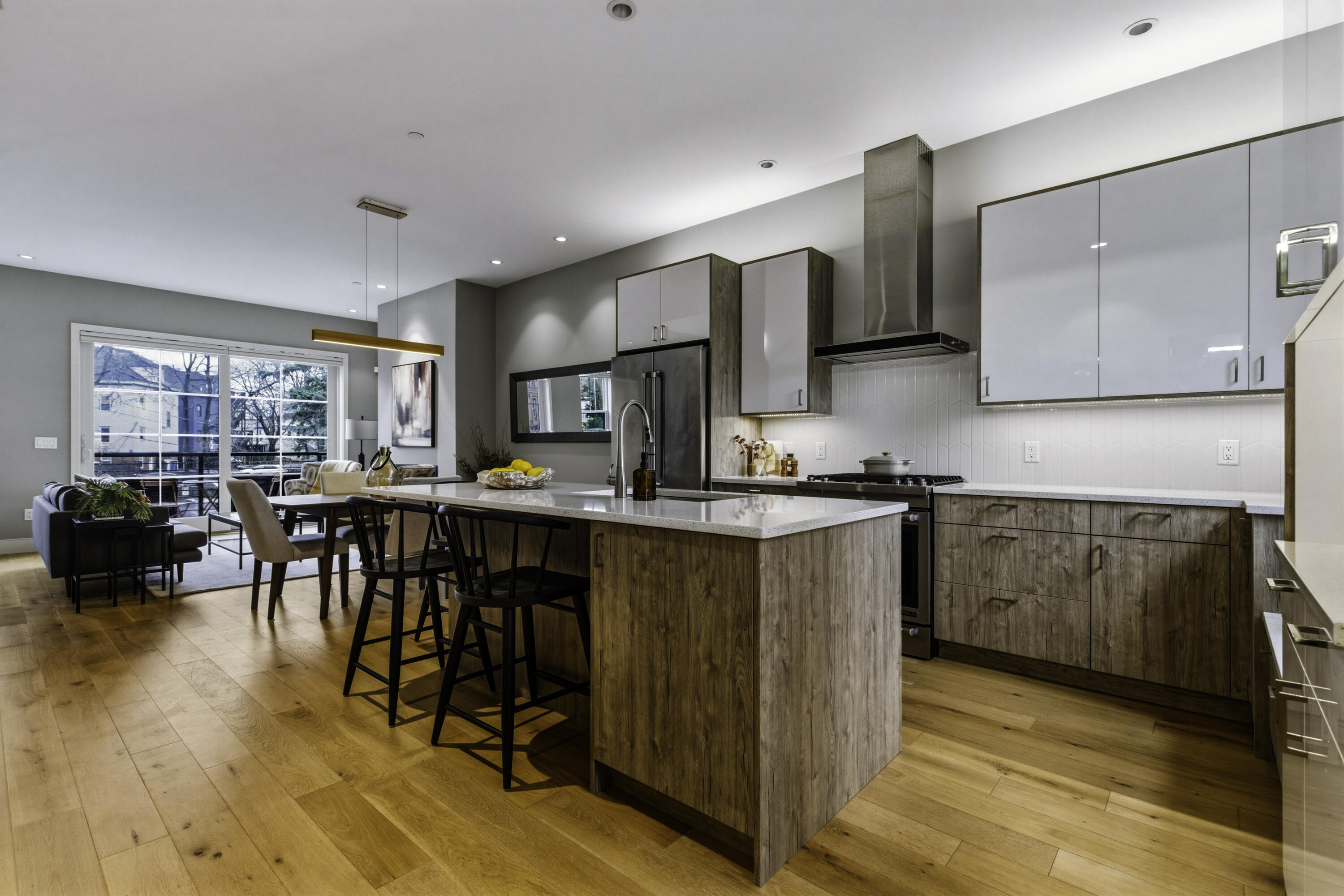 749 Congress Street, Unit 5 Portland, ME 04102 - Photo 6 of 50 DSC01554-1