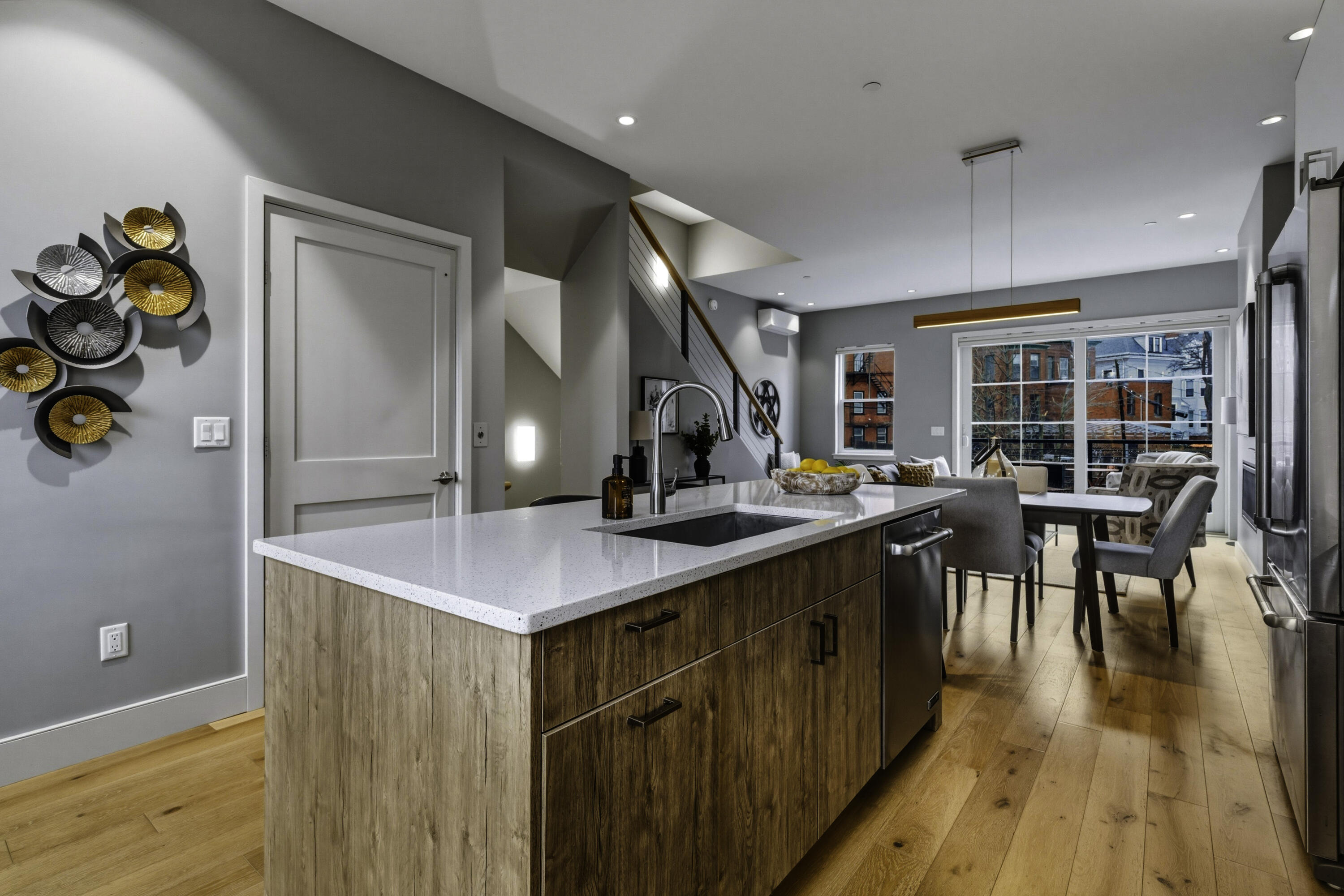 749 Congress Street, Unit 5 Portland, ME 04102 - Photo 8 of 50 DSC01602-1