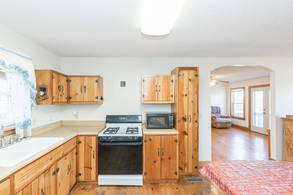 2919 Keno Road Laurel Fork, VA 24352 - Photo 24 of 68 Gallery Image 24
