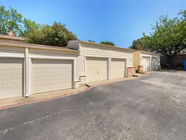 $257,000 | 1985 Shorewood Drive, Grapevine, TX 76051