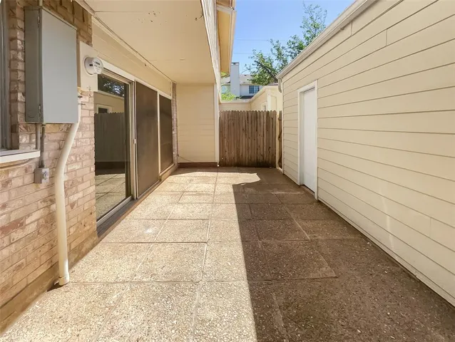 $257,000 | 1985 Shorewood Drive, Grapevine, TX 76051