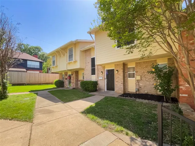 $257,000 | 1985 Shorewood Drive, Grapevine, TX 76051