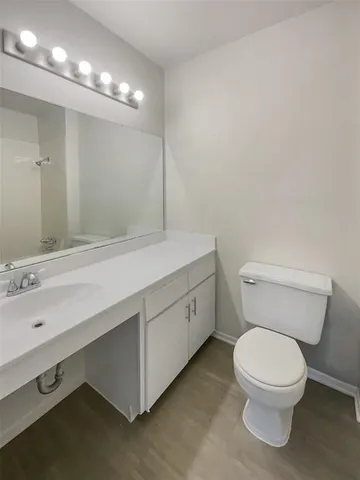 $257,000 | 1985 Shorewood Drive, Grapevine, TX 76051