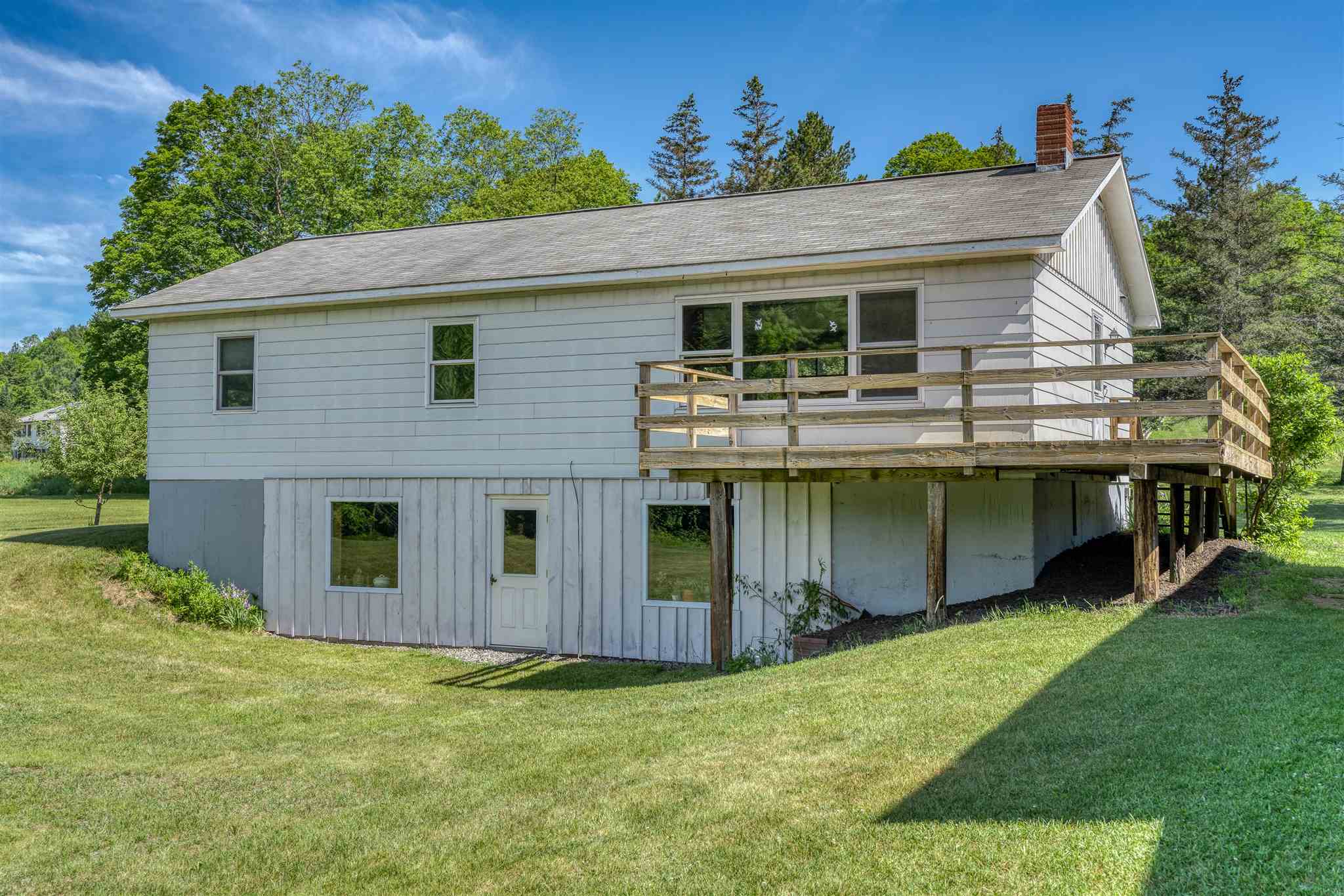 15 East Randolph Road Chelsea, VT 05038 - Photo 3 of 26