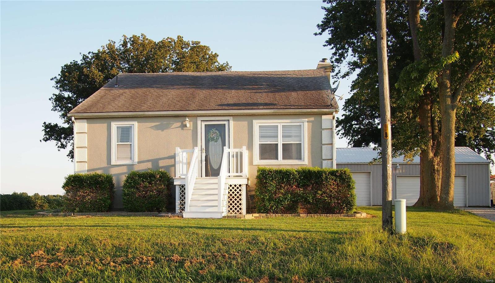 7026 Press Road Freeburg, IL 62243 - Photo 1 of 20