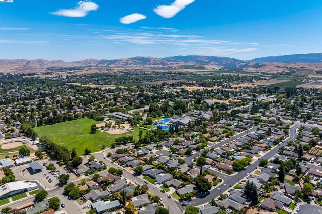 $1,199,000 | 736 Adams Avenue, Livermore, CA 94550