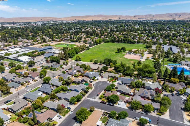 $1,199,000 | 736 Adams Avenue, Livermore, CA 94550