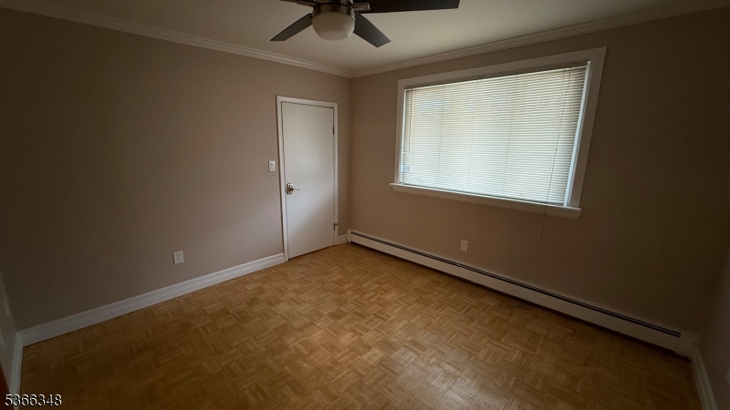 152 Court Street Elizabeth Port, NJ 07206 - Photo 8 of 12