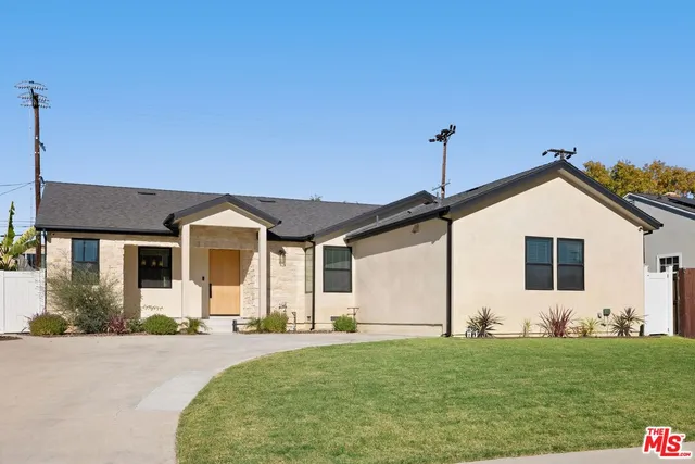 $1,279,000 | 20109 Archwood Street, Winnetka, CA 91306