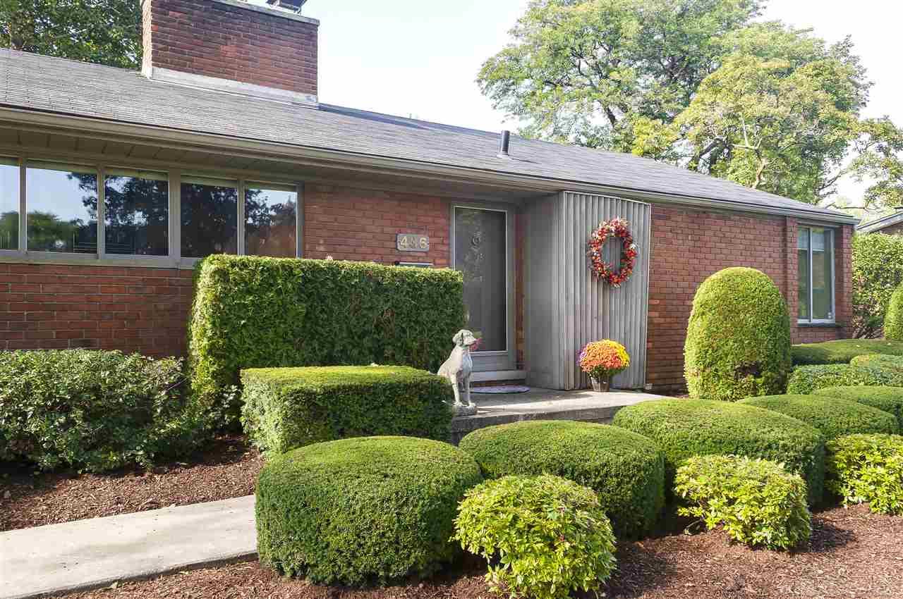436 Barclay Road Grosse Pointe, MI 48236 - Photo 2 of 44 31362265-1.JPG