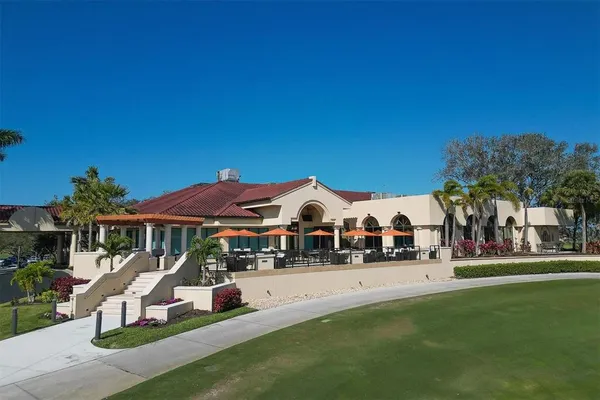 $995,000 | 4221 Escondito Circle, Sarasota, FL 34238