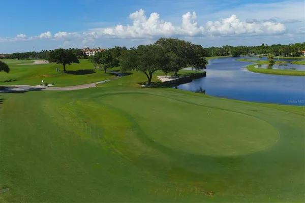 $995,000 | 4221 Escondito Circle, Sarasota, FL 34238