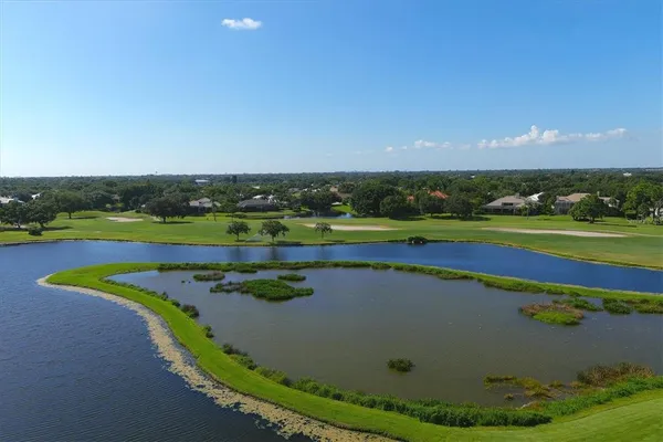 $995,000 | 4221 Escondito Circle, Sarasota, FL 34238