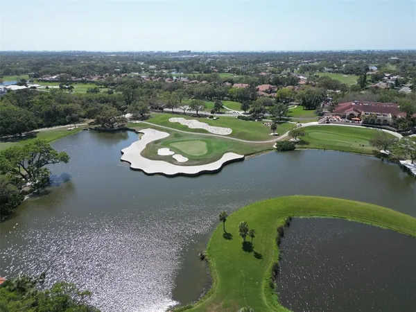 $995,000 | 4221 Escondito Circle, Sarasota, FL 34238