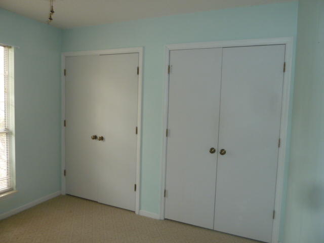 2419 Castlereagh Road Charleston, SC 29414 - Photo 16 of 29 2914 castlereagh bedroom 31