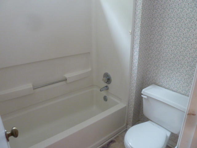 2419 Castlereagh Road Charleston, SC 29414 - Photo 25 of 29 2914 castlereagh master bathroom