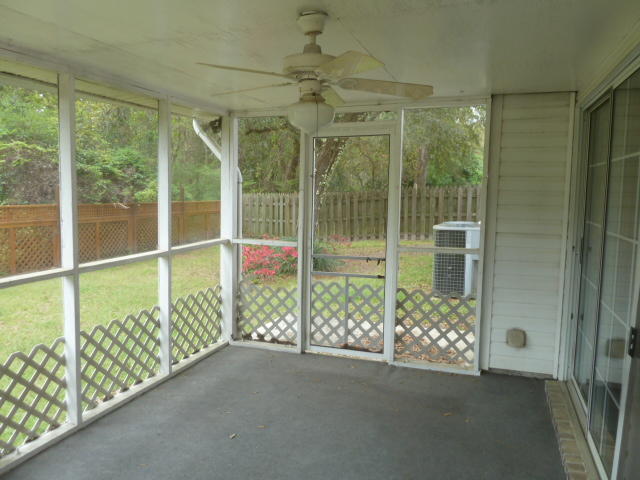 2419 Castlereagh Road Charleston, SC 29414 - Photo 26 of 29 2914 castlereagh screened porch 2