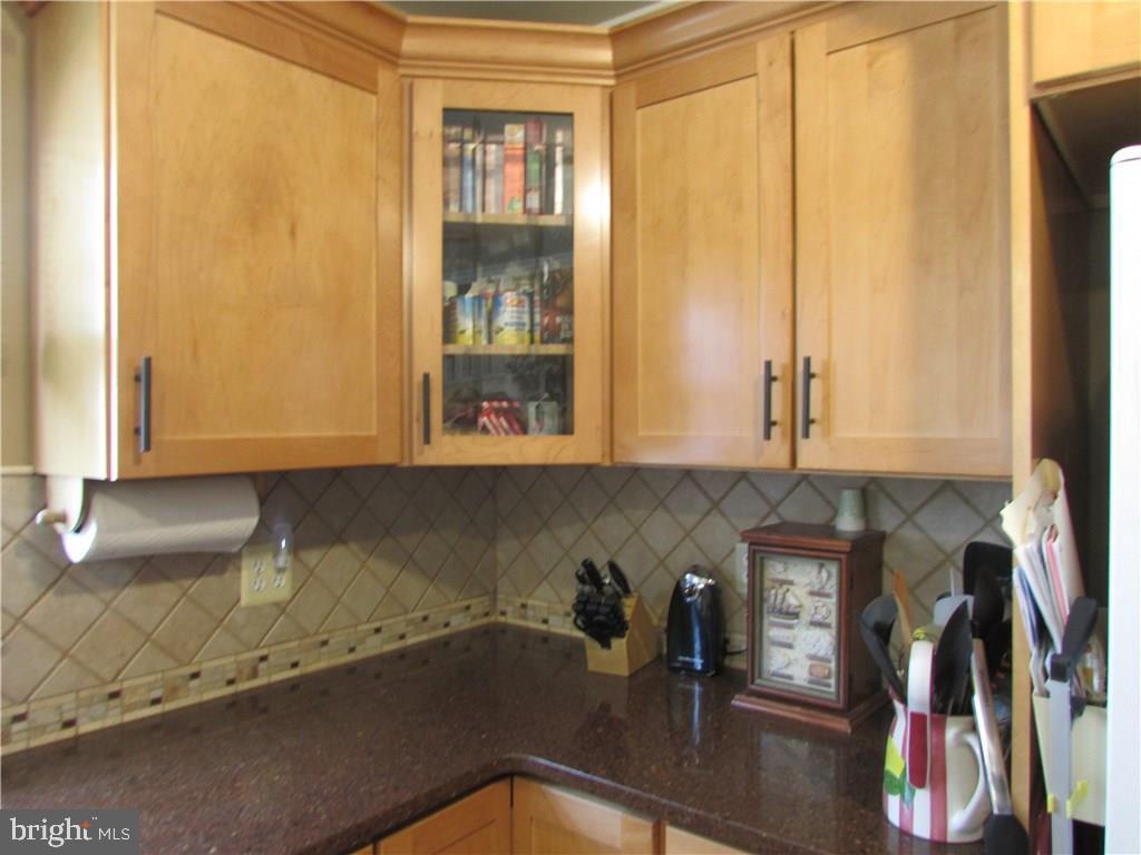 8 Langley Road Toms River, NJ 08757 - Photo 22 of 34