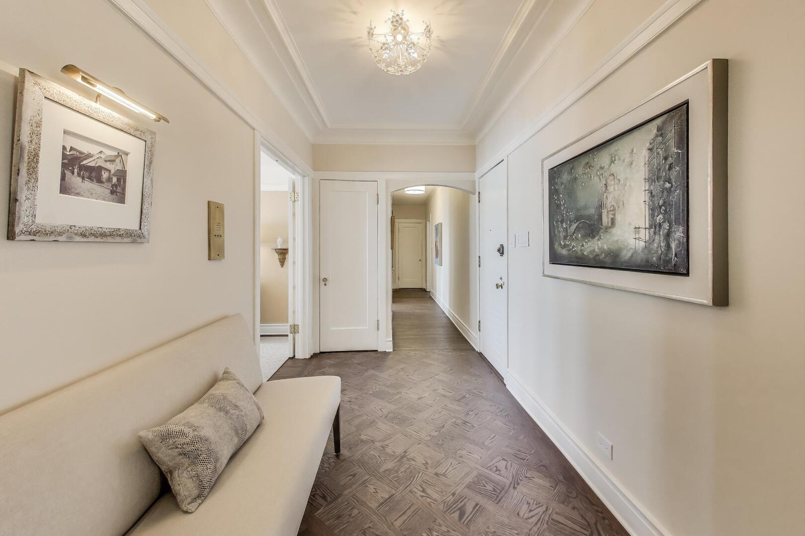 625 West Addison Street, Unit 3 Chicago, IL 60657 - Photo 6 of 27