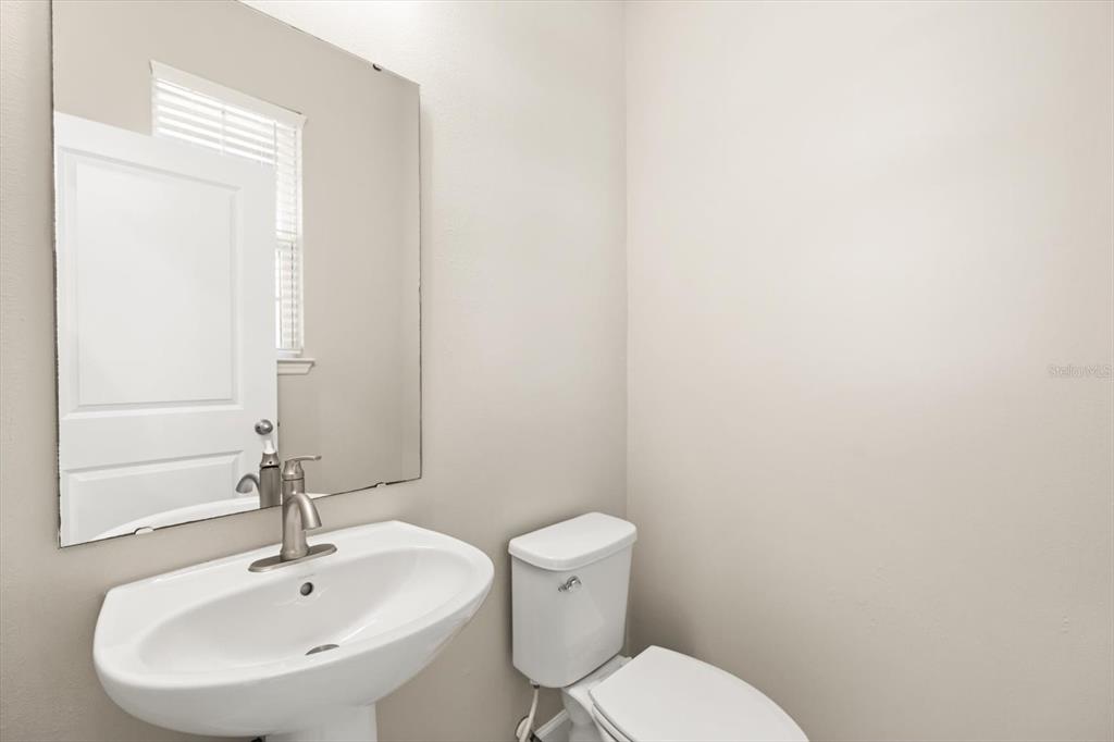 13733 Bressler Alley Windermere, FL 34786 - Photo 16 of 32