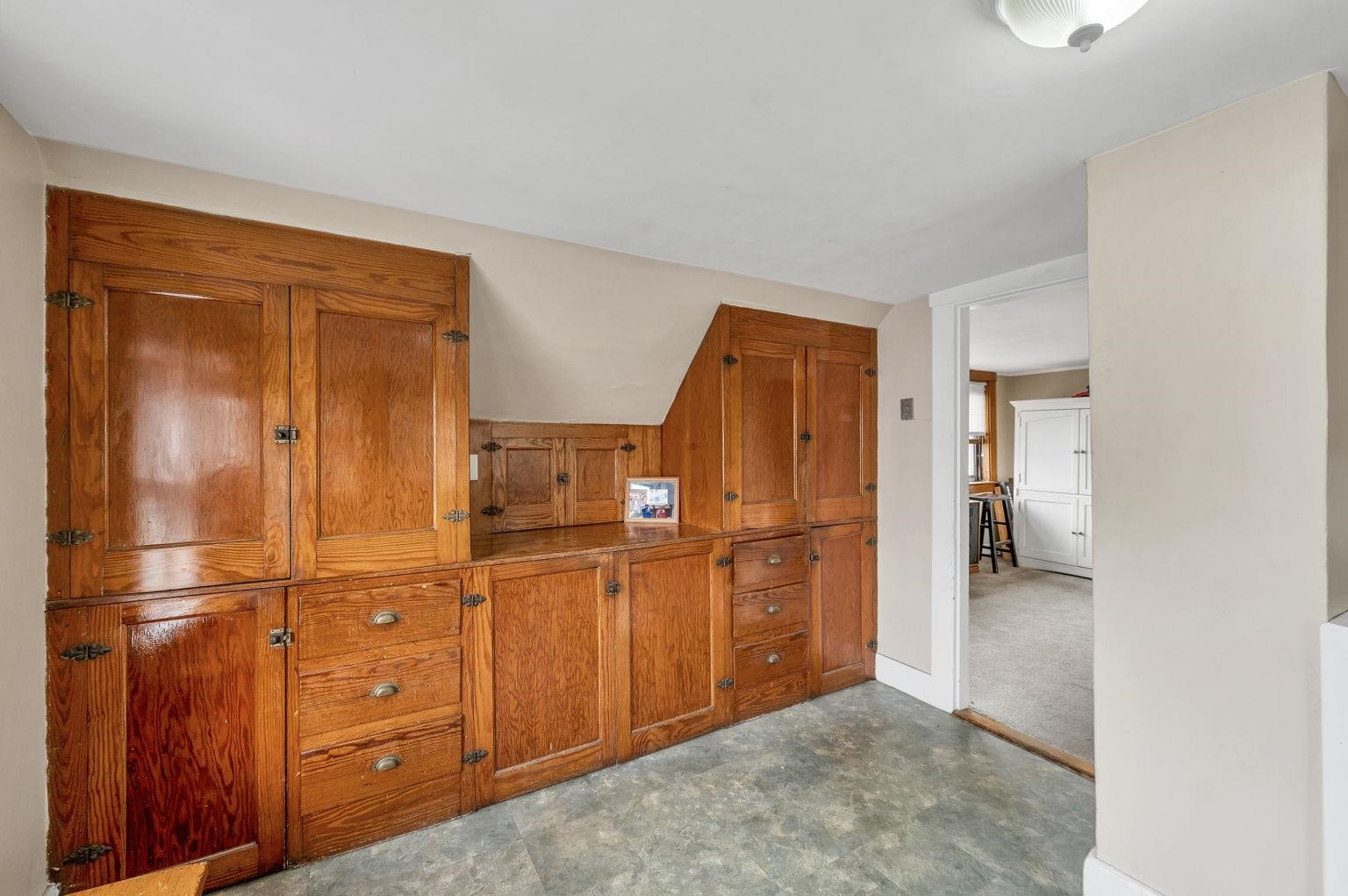 66 Ash Street Manchester, NH 03104 - Photo 42 of 59