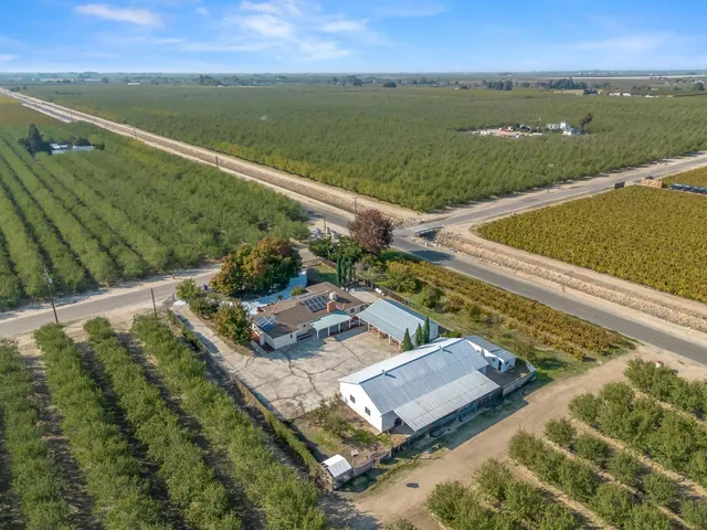 $568,000 | 5454 North Floyd Avenue, Fresno, CA 93723