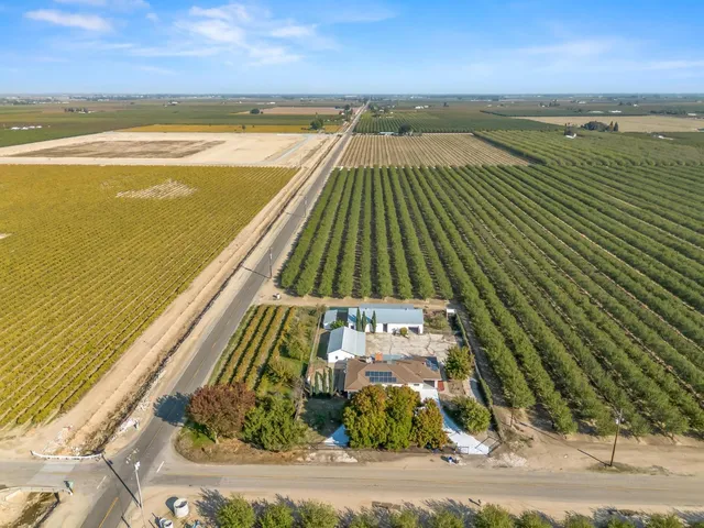 $568,000 | 5454 North Floyd Avenue, Fresno, CA 93723