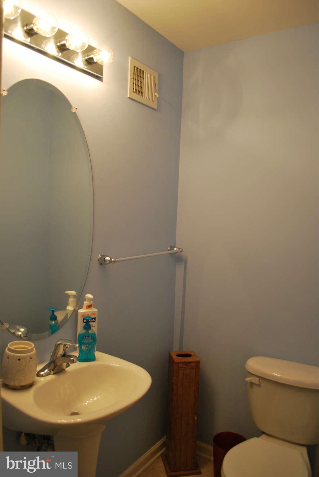 207 Rumbling Rock Road Hedgesville, WV 25427 - Photo 23 of 23 Bath